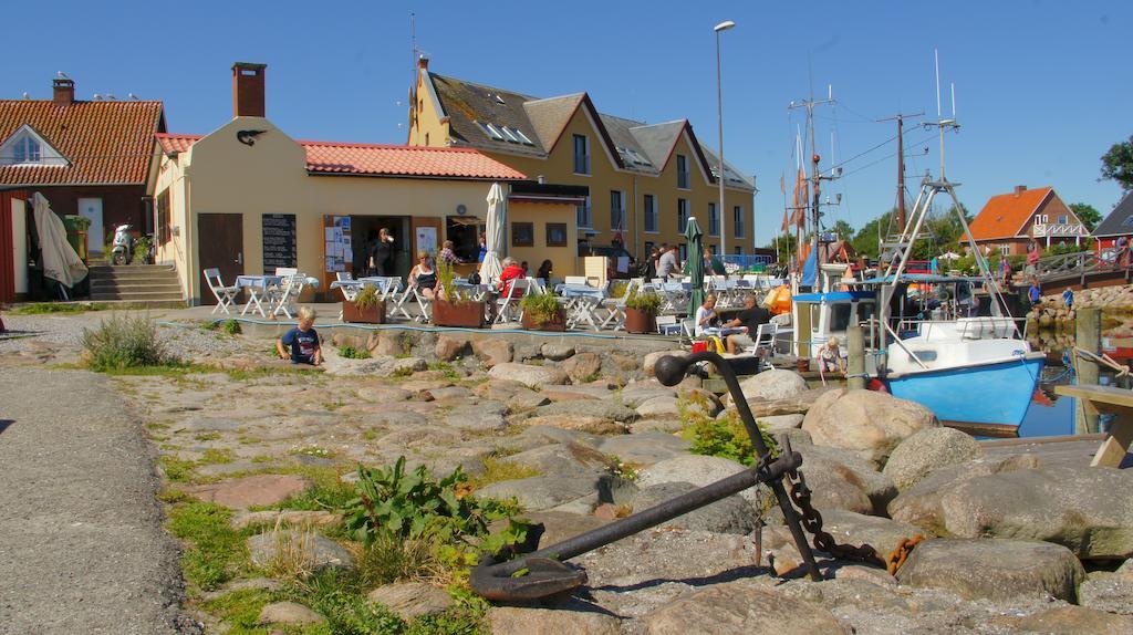 Ballen Badehotel Tranebjerg Kültér fotó