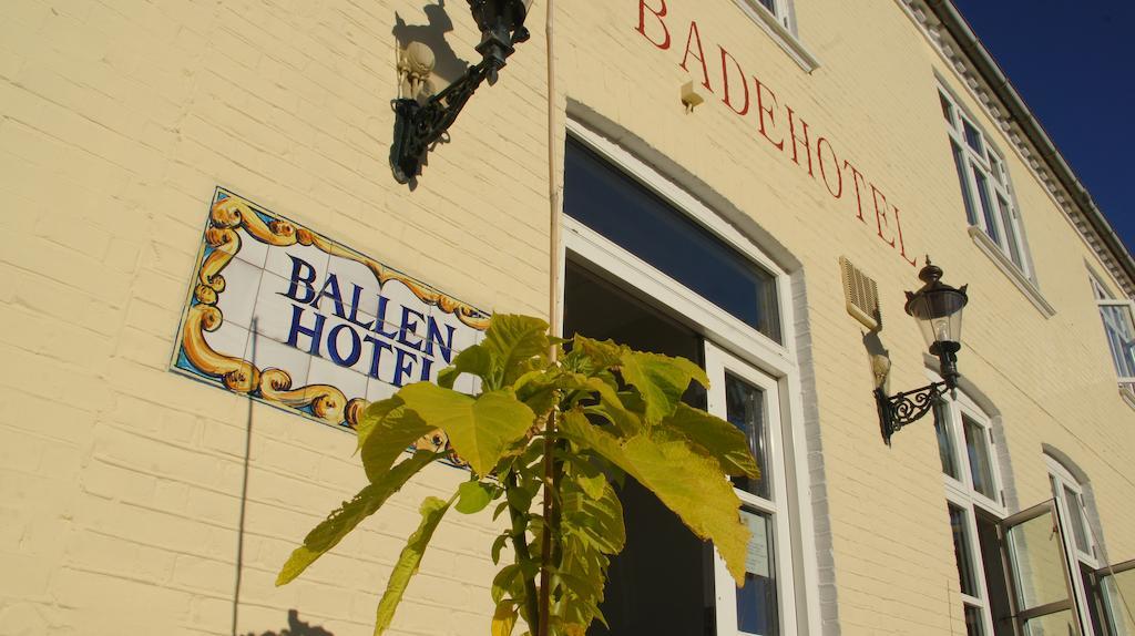 Ballen Badehotel Tranebjerg Kültér fotó